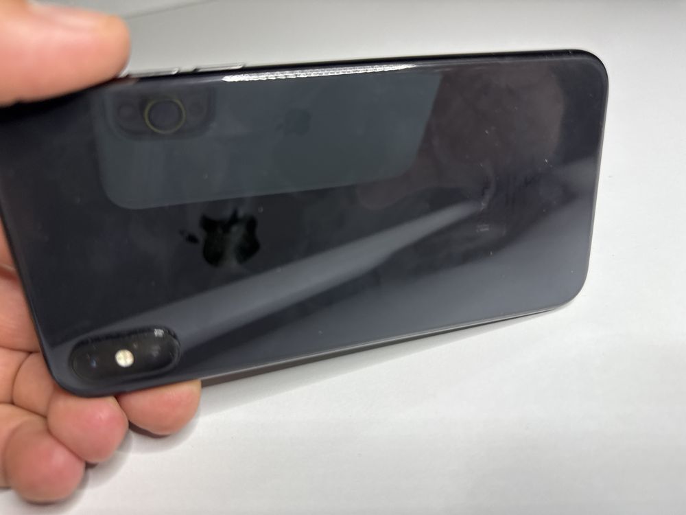 Iphone X 64gb за смяна батерия.