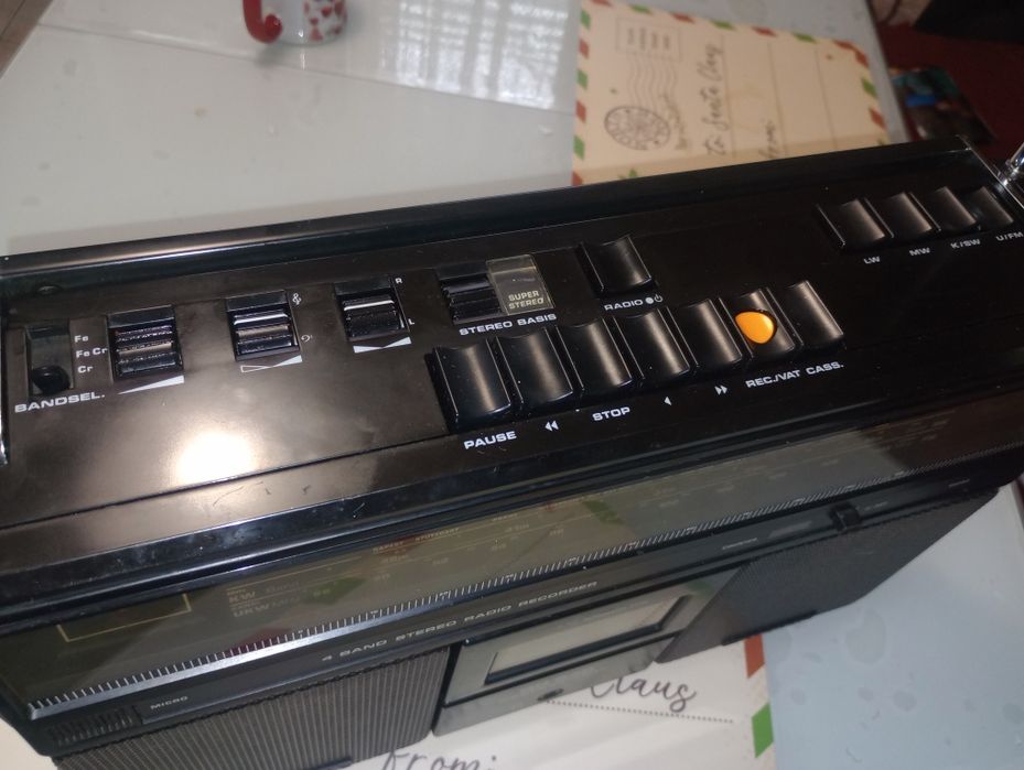 Radiocasetofon stereo Grundig RR640, radio 4 benzi, Antena Satelor