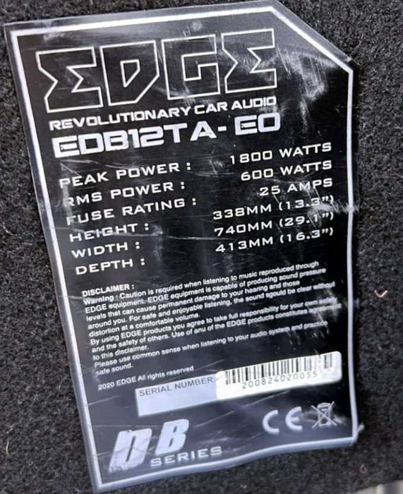 Subwoofer auto aplificat Edge dual bass+cabluri 60Ah