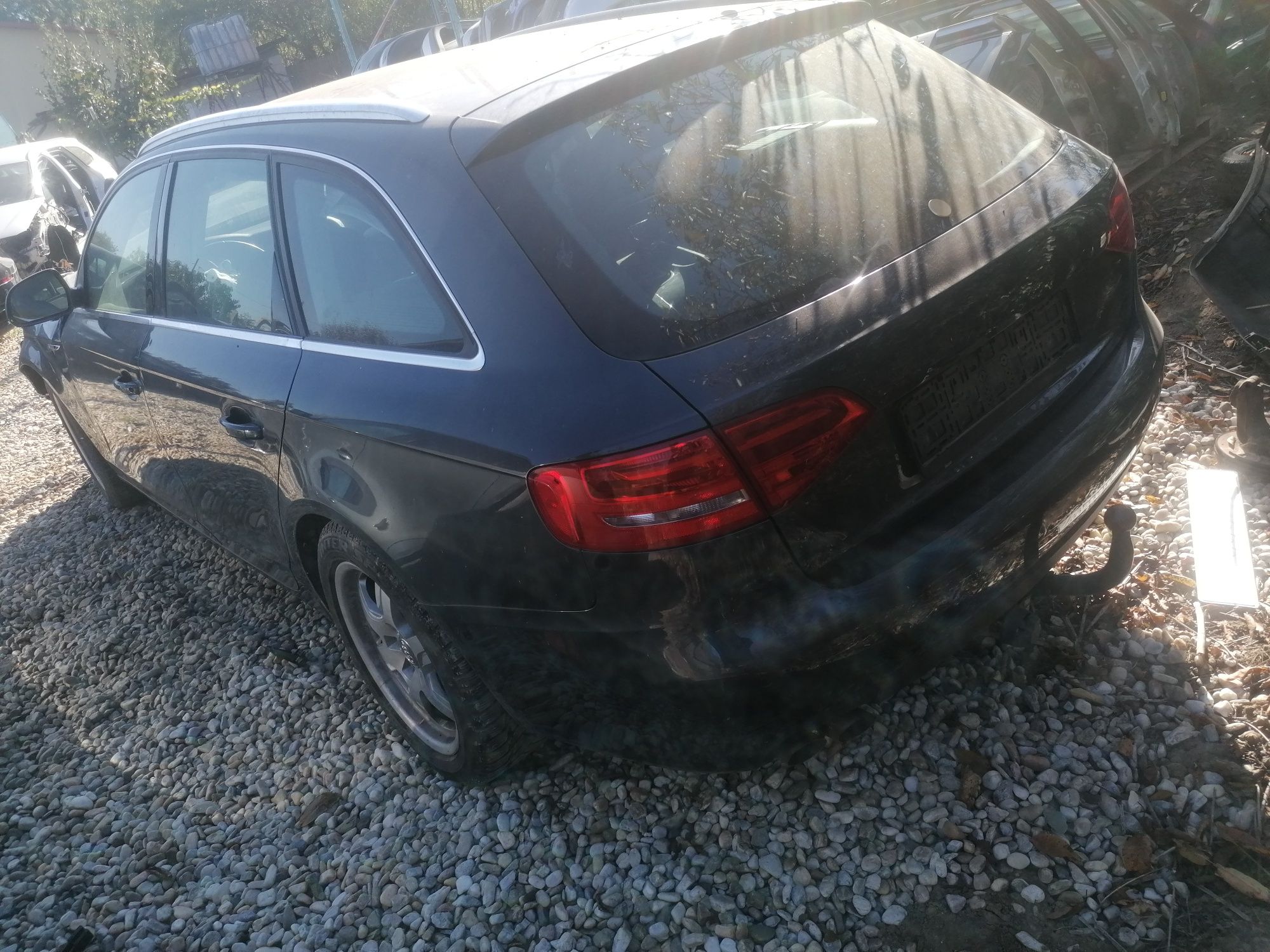 Dezmembrez audi a4 b8