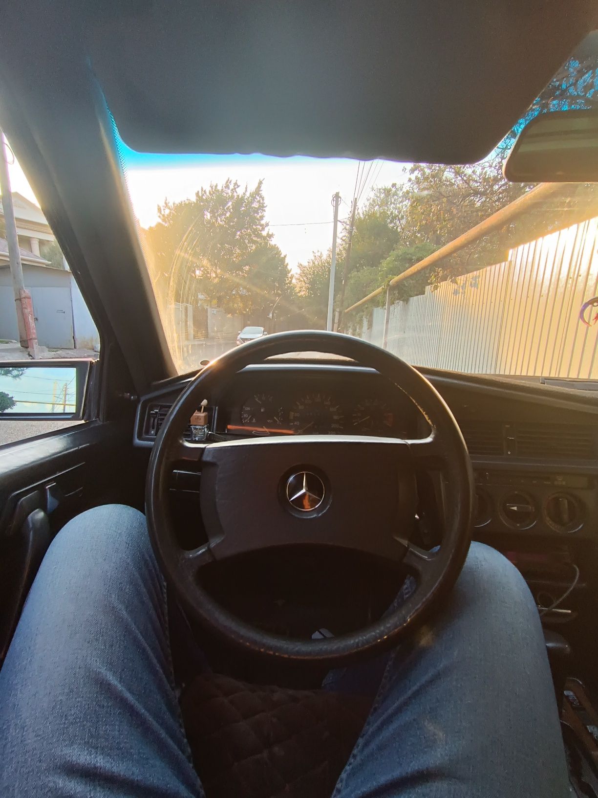 Mersedes Benz W201