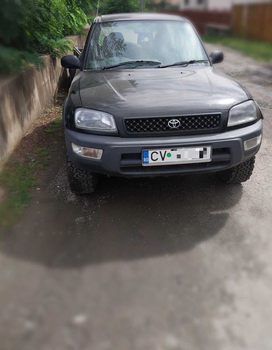 Toyota RAV-4 benzina