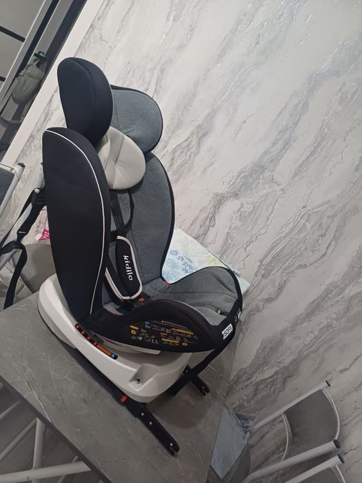 Продаётся фирменный Kidilo isofix 360 авто кресло