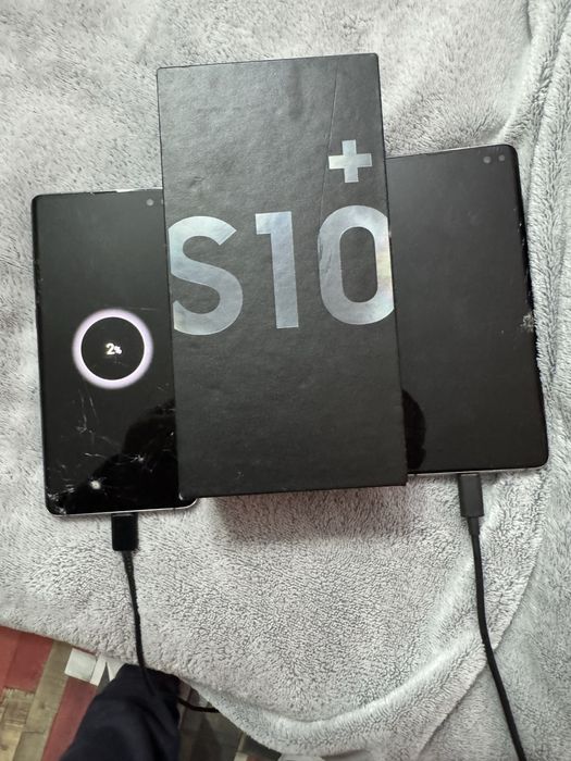 Самсунг s10 плюс 2 броя