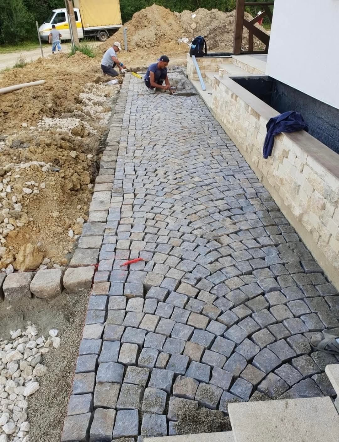 Piatra cubica Andezit