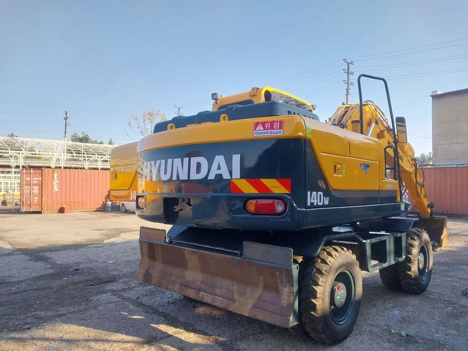 Продается Экскаватор Hyundai Robex