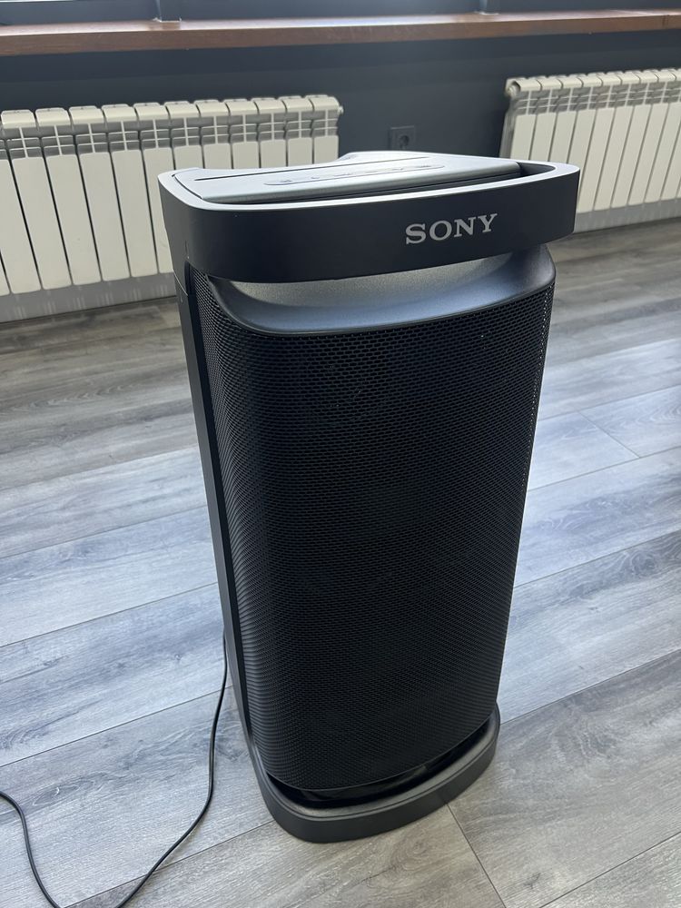 Продается большая колонка в идеальном состоянии Sony SRS-XP700