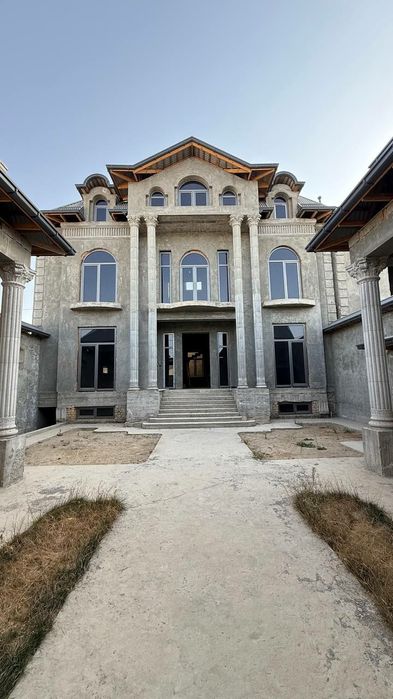 Срочно продается 2 этажний таунхаус