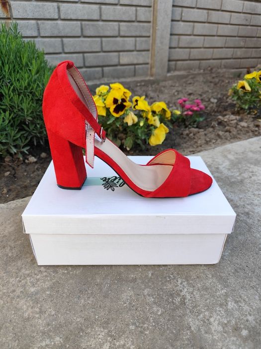 Sandale femei  Nr 40