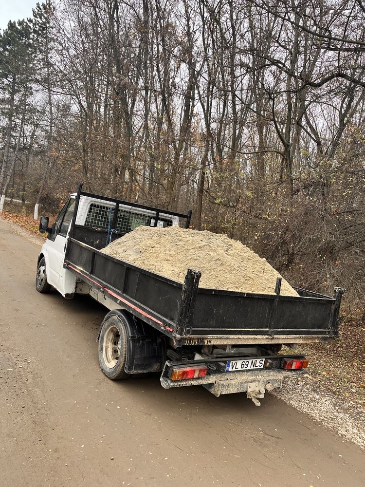 Vand nisip pietris balastru piatra / evacuez moloz