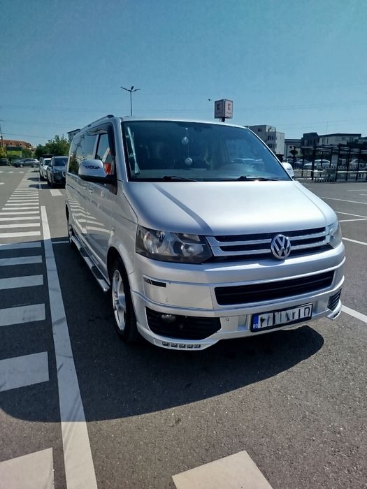 Volkswagen T5 - 5 locuri 2.0 TDI 2011