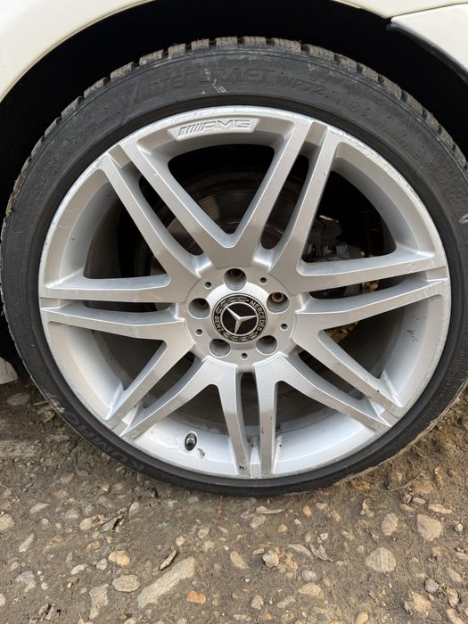 Set jante+ anvelope in stare buna!