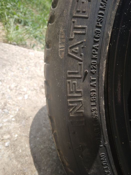 Cauciucuri BRGESTONE 155/70 sint în stare foarte bună