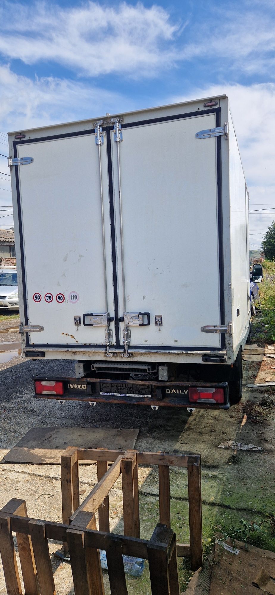 iveco daily frigorific prețul 10000 euro tva deductibil
