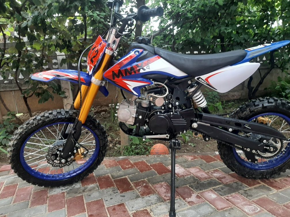 Vând crossuri noi 125cc