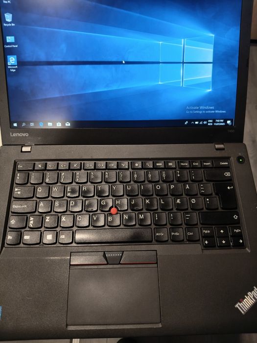 Lenovo Thinkpad T460 i5 gen 5th 2,3ghz quad RAM 16GB SSD 250gb ieftin