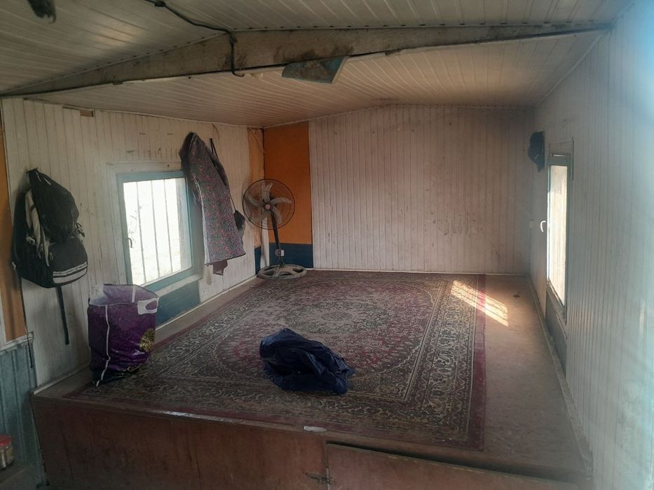 Вагон сотилади холати яхши 7х3