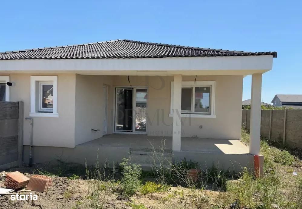 Duplex modern - teren 455 mp - terasa mare - 2 bai