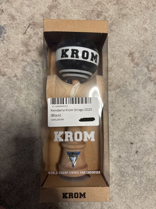 Kendama Krom Strogo Negru
