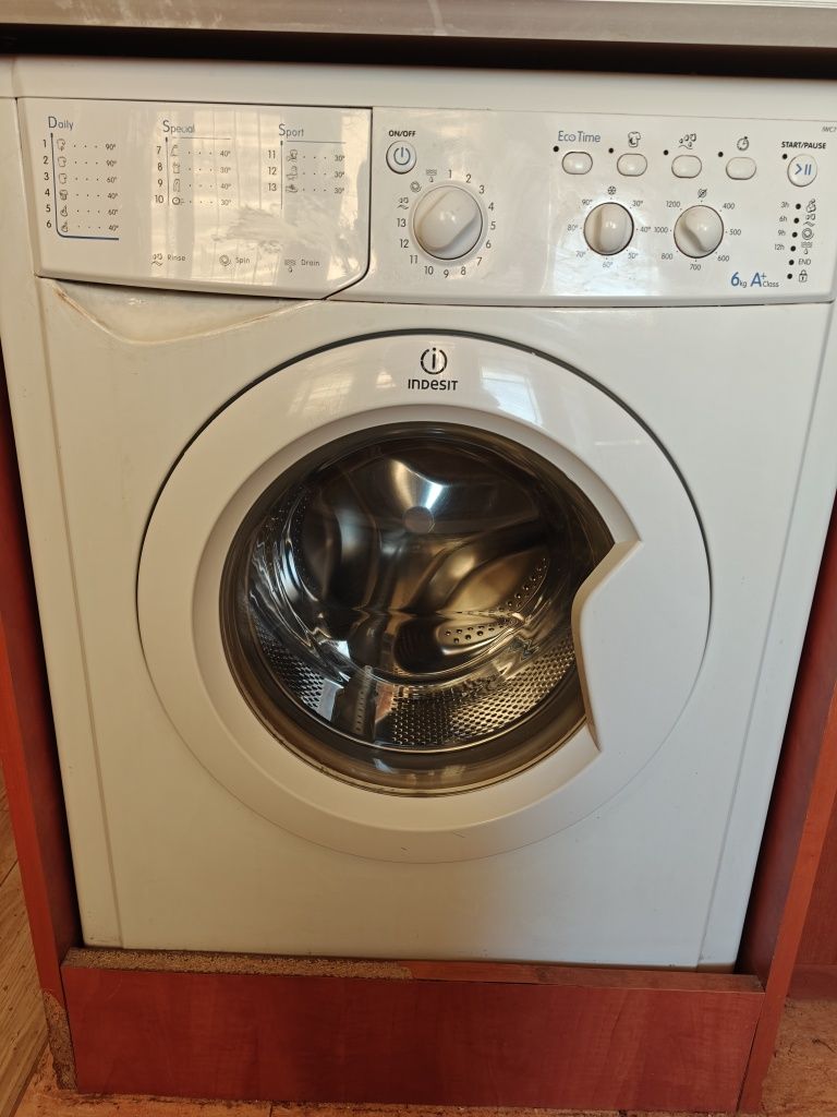 Пералня Indesit използвана