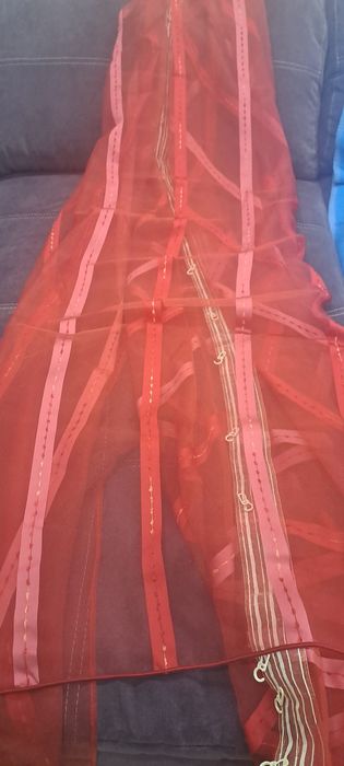 Perdea mătase 4 20  m cu rejansa și agățători. La 60 lei