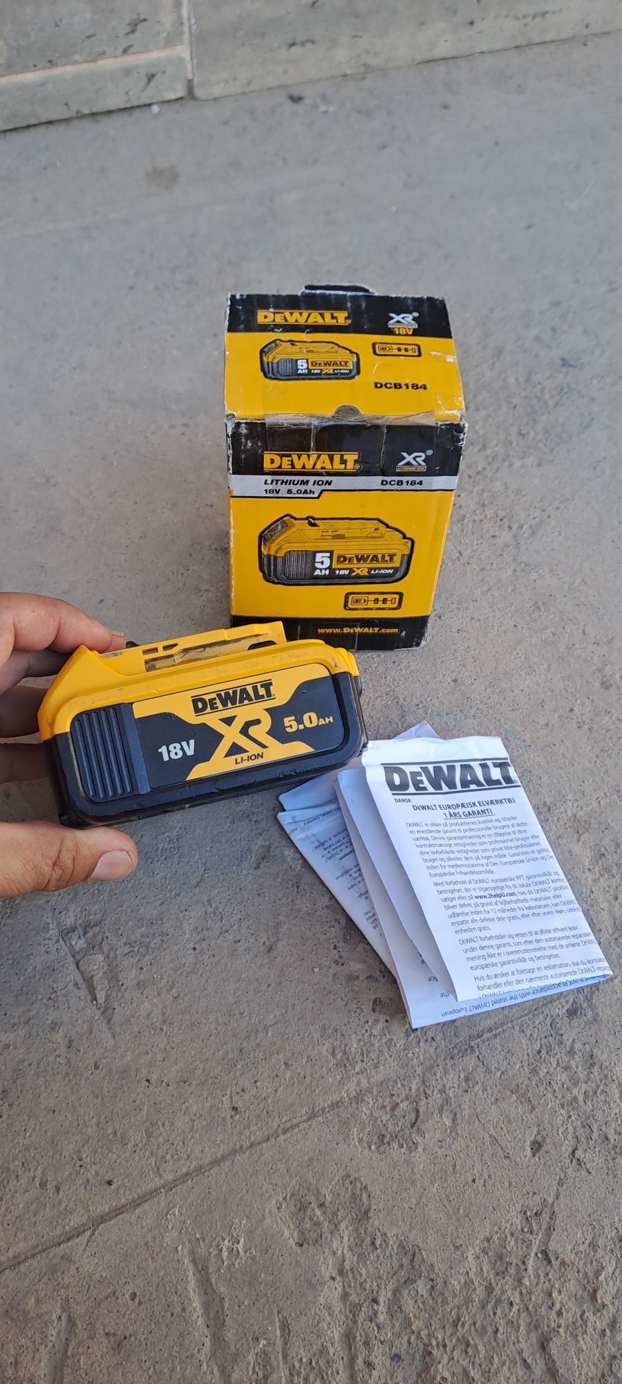 Аккумулятор DeWALT 18V 5.0Ah