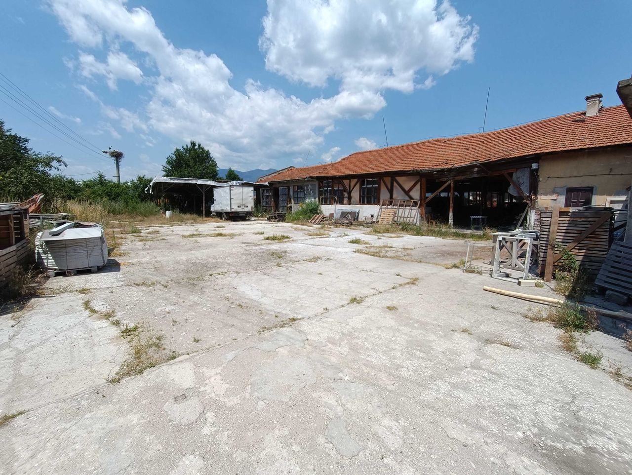 Продава се Промишлена сграда в Велинград - 645 кв.м за 334 €/кв.м - Снимка #5