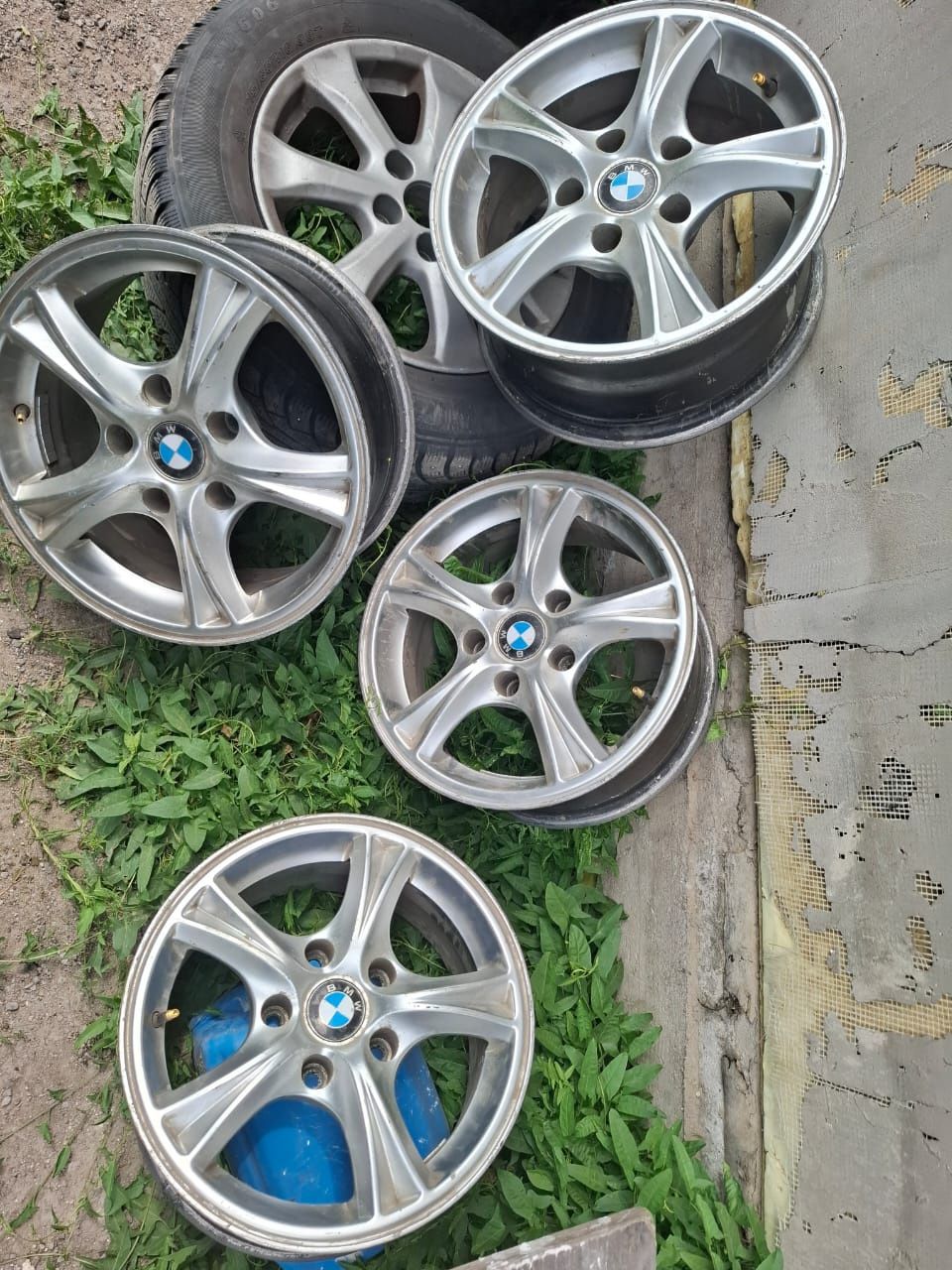 Продам диски титановые размер 15
