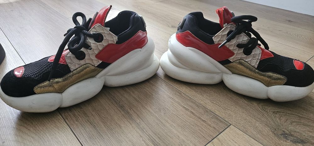 Incaltaminte sport Flavia  Passini marimea 39(24cm)