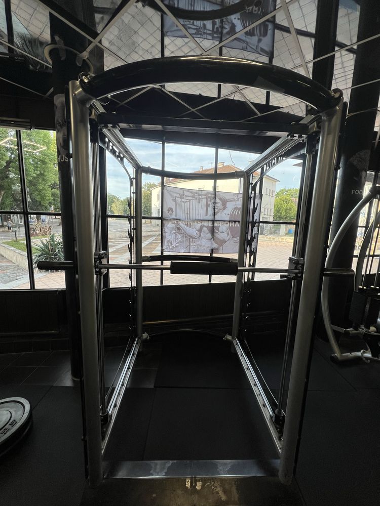 Смит машина/Smith machine