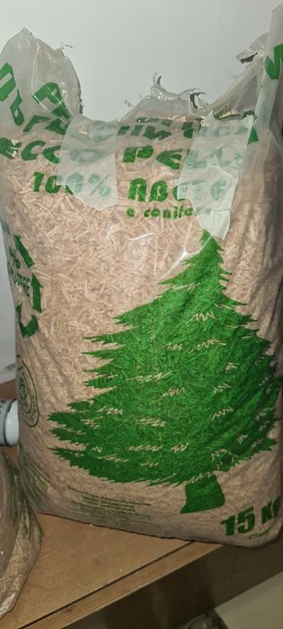 Трици, талаж, дървени стърготини