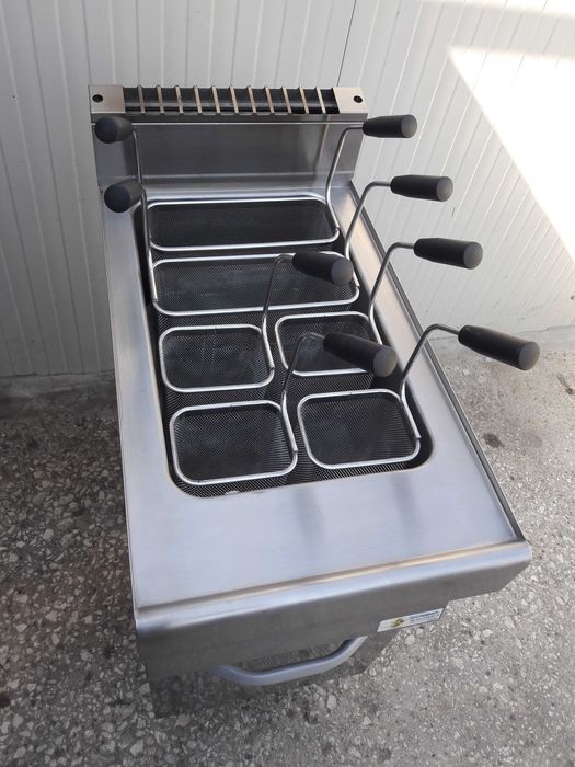 Паста Кукър-Спагетарник