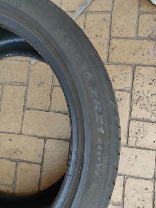 Гуми Pirelli 315/35/21 Pzero
