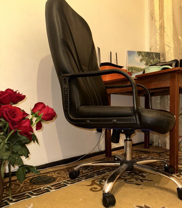 Продам кресло 20000