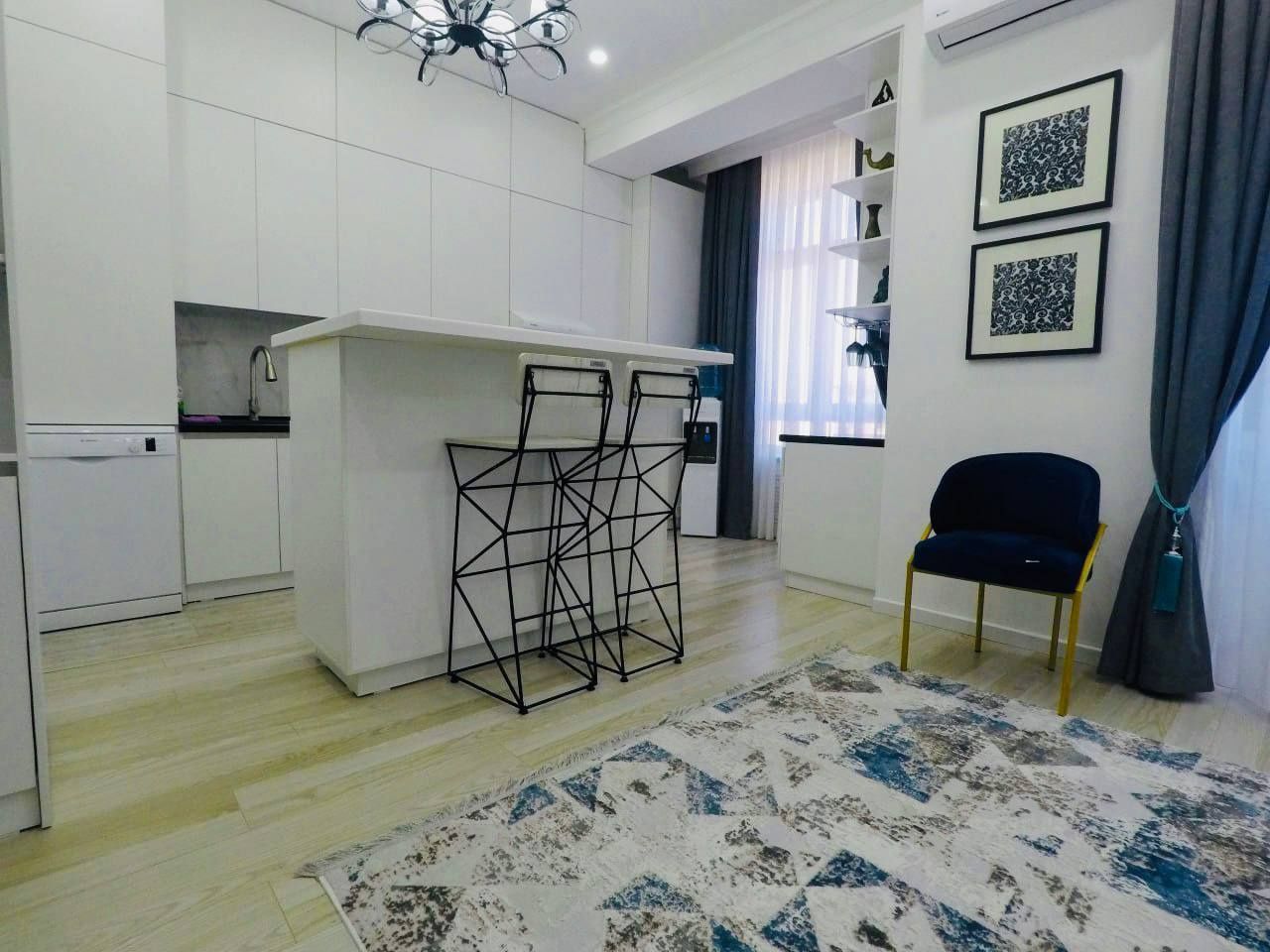 Сдаётся 6 комнатная квартира, ЖК Parisien