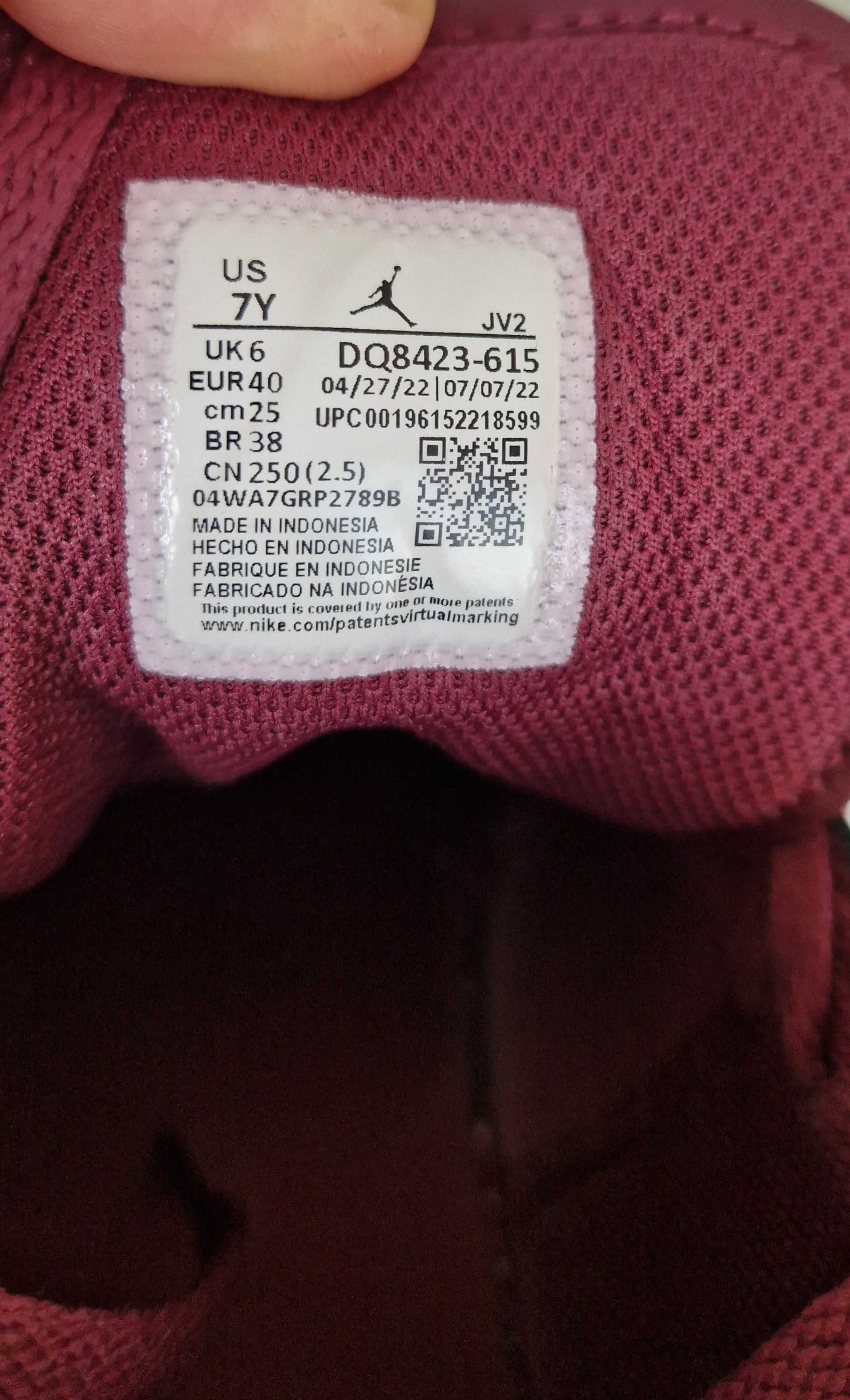 Nike Air Jordan 1 MID р-р 40 номер Унисекс