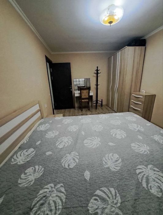 Сдается 3 ком Метро Ойбек.  Улица Чехова