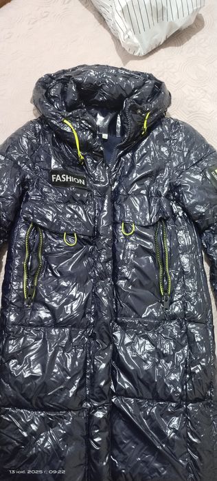 Продам зимнюю куртку на девочку