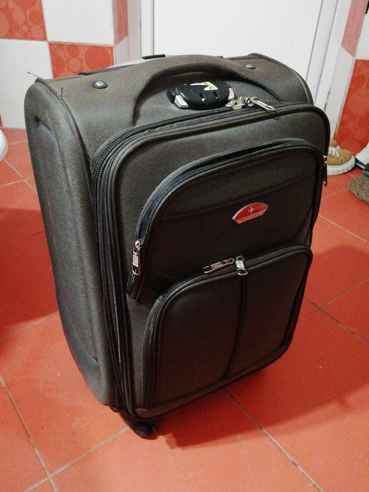 Vănd-troler nou detali în privat