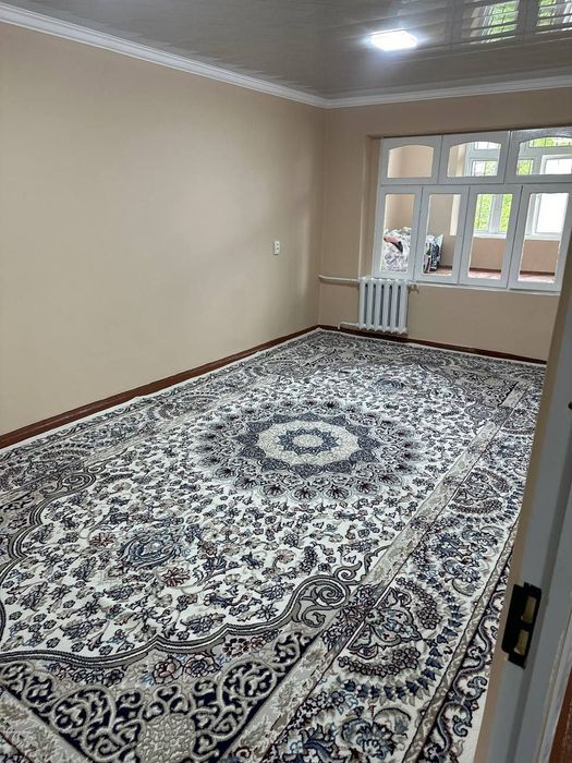 Чиланзар 23/3комнатная 66000/68 квадратов/