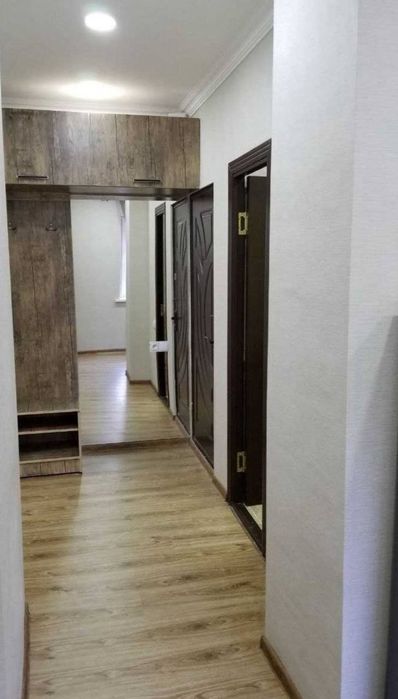 Продается 1 комнатная на Ойбеке возле метро