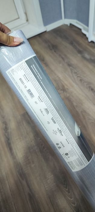 Продам обои ширина 1,06 м