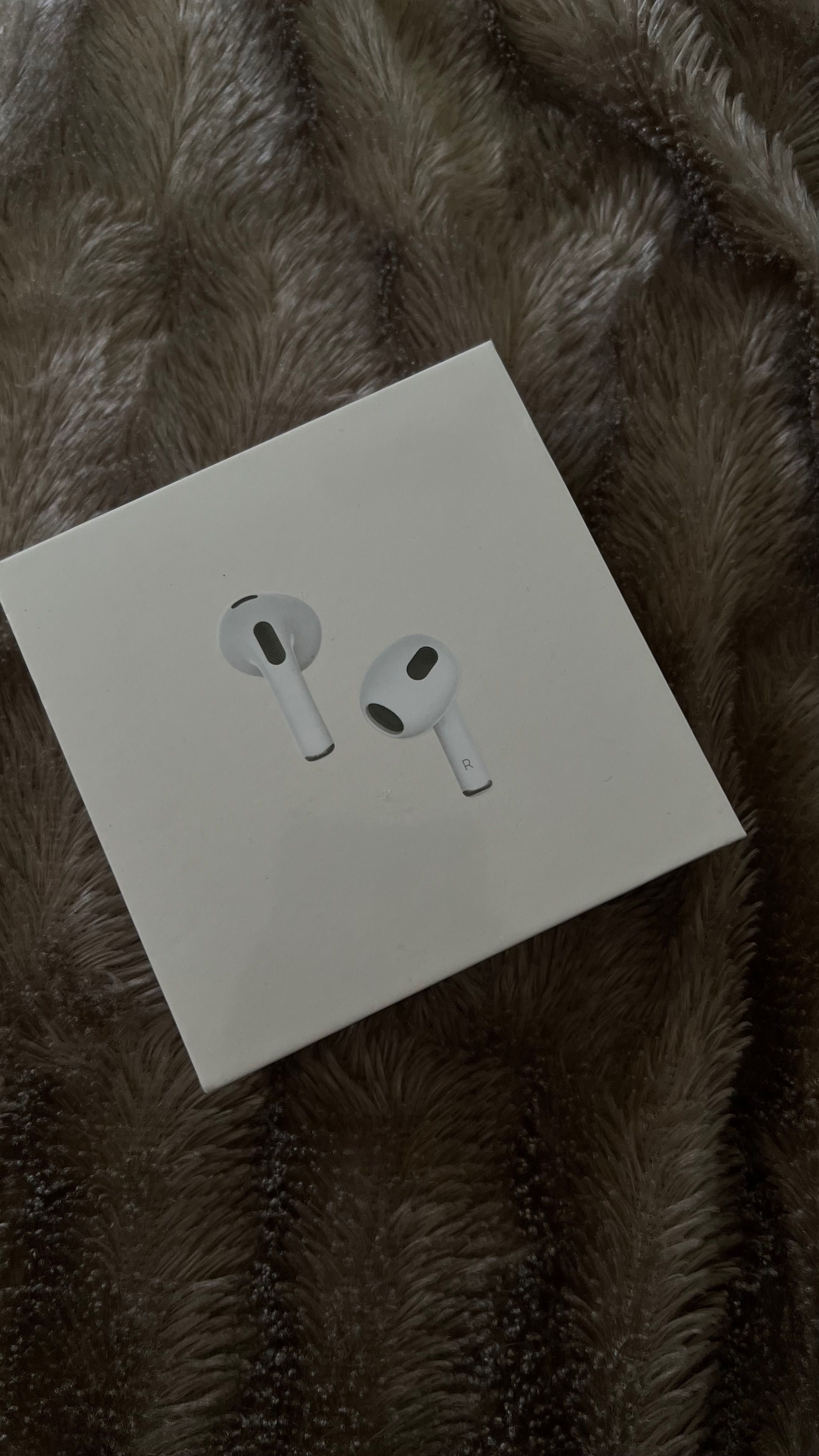 Беспроводные наушники Apple AirPods 3