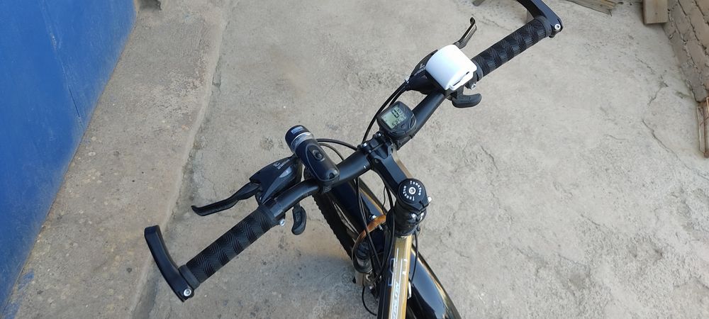 Обменяю на скутер