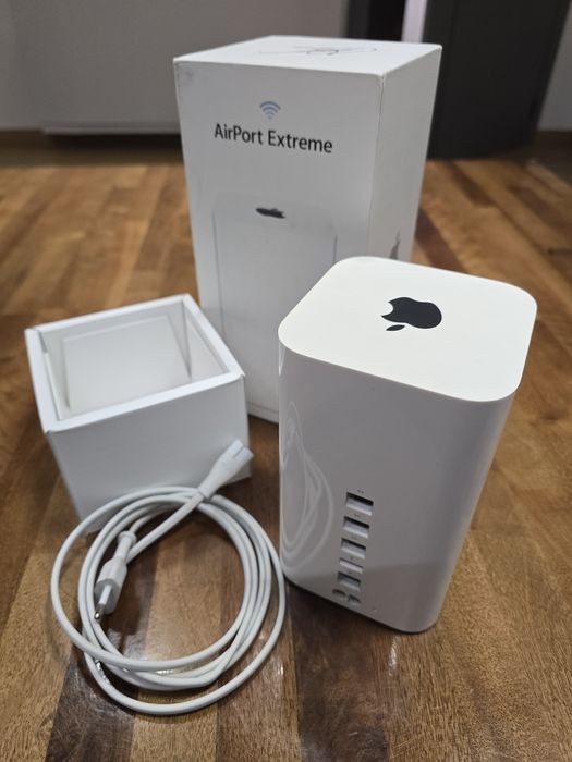 Apple AirPort Extreme A1521 — Wi-Fi рутер