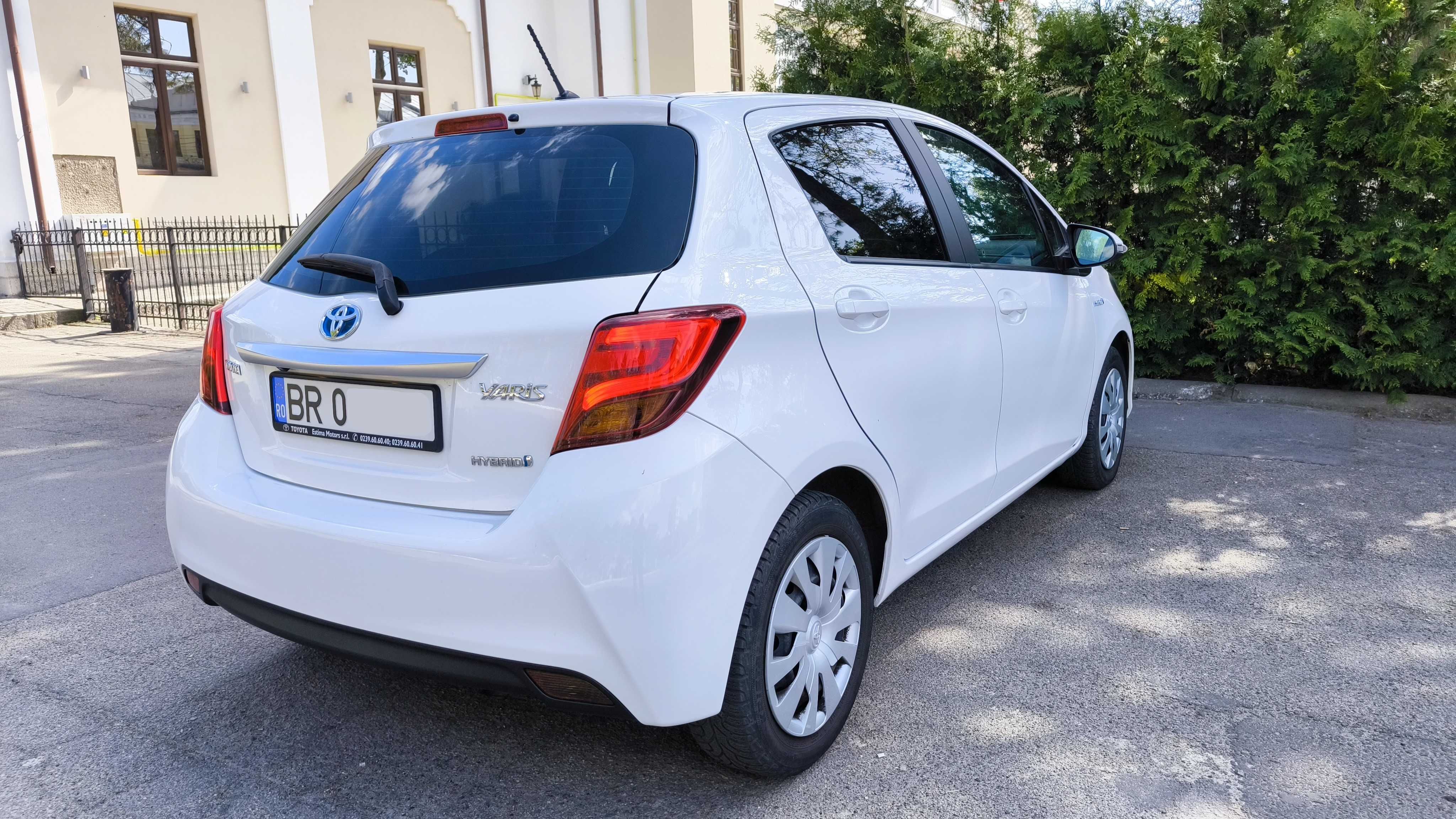 Toyota Yaris Hybrid, LUNA, CVT, Euro 6, singurul proprietar !!!