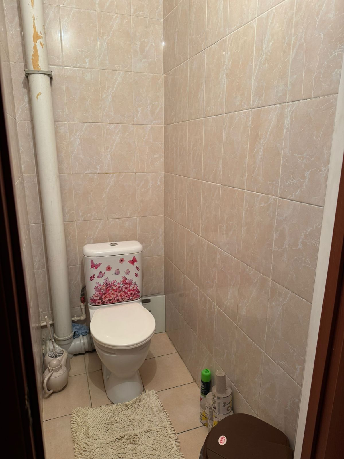 1 ком кв 5й микр (Кадыр Мырза Али) кирпичный дом 2(5)эт