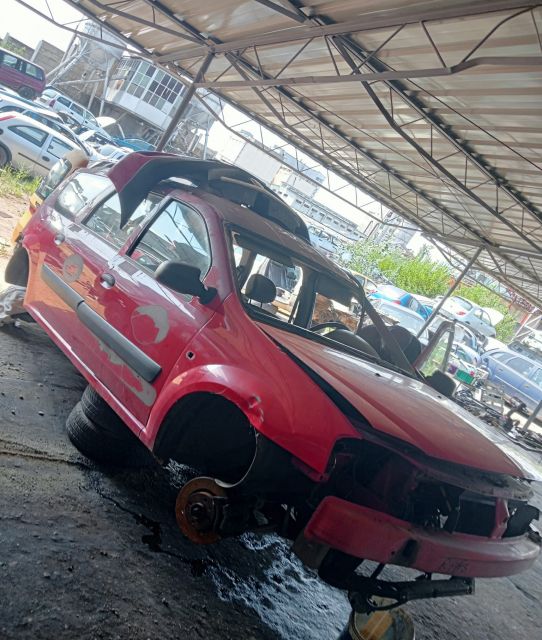 Buton avarie Dacia Logan prima generatie (facelift)