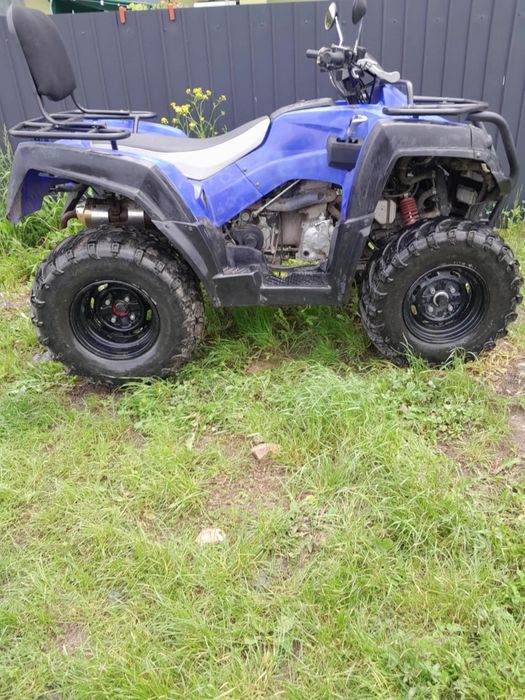 Vand Atv  320 cc ,cutie automata in stare  de funcționare