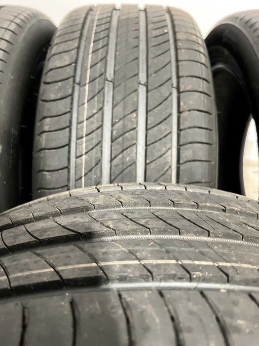 Vând anvelope vară Michelin Primacy 4 - Hyundai Tucson - 235/50 R19